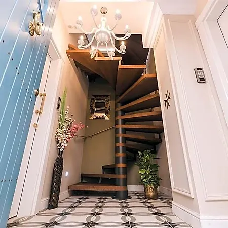 Iz-zebbuga Boutique Siġġiewi